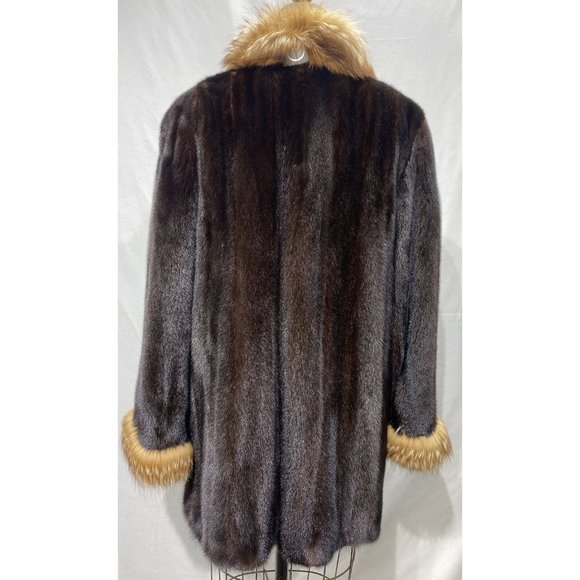 mahogany mink stroller female w/ crystal fox tux+ cuffs (61350) - Picture 3 of 3